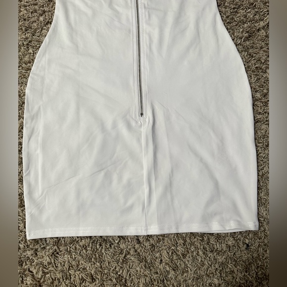 TINY STRAP MINI BODYCON DRESS WITH FEATHERS AND SILVER TRIMMINGS. NWOT - Picture 4 of 10